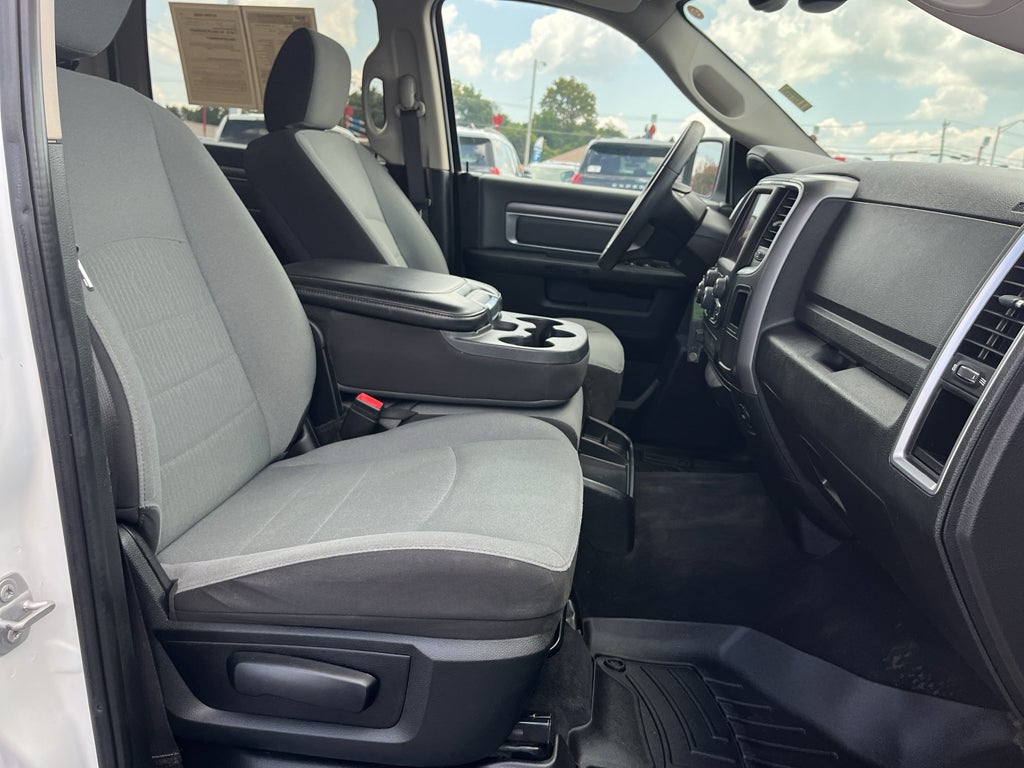 2022 RAM 1500 Classic SLT