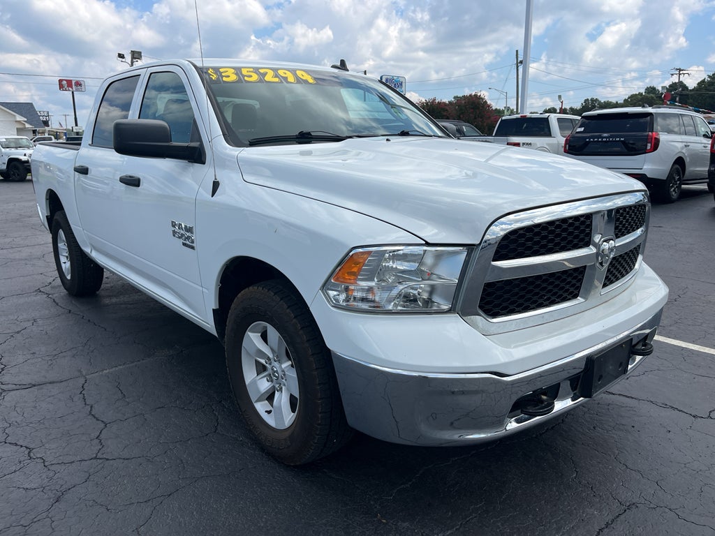 2022 RAM 1500 Classic SLT