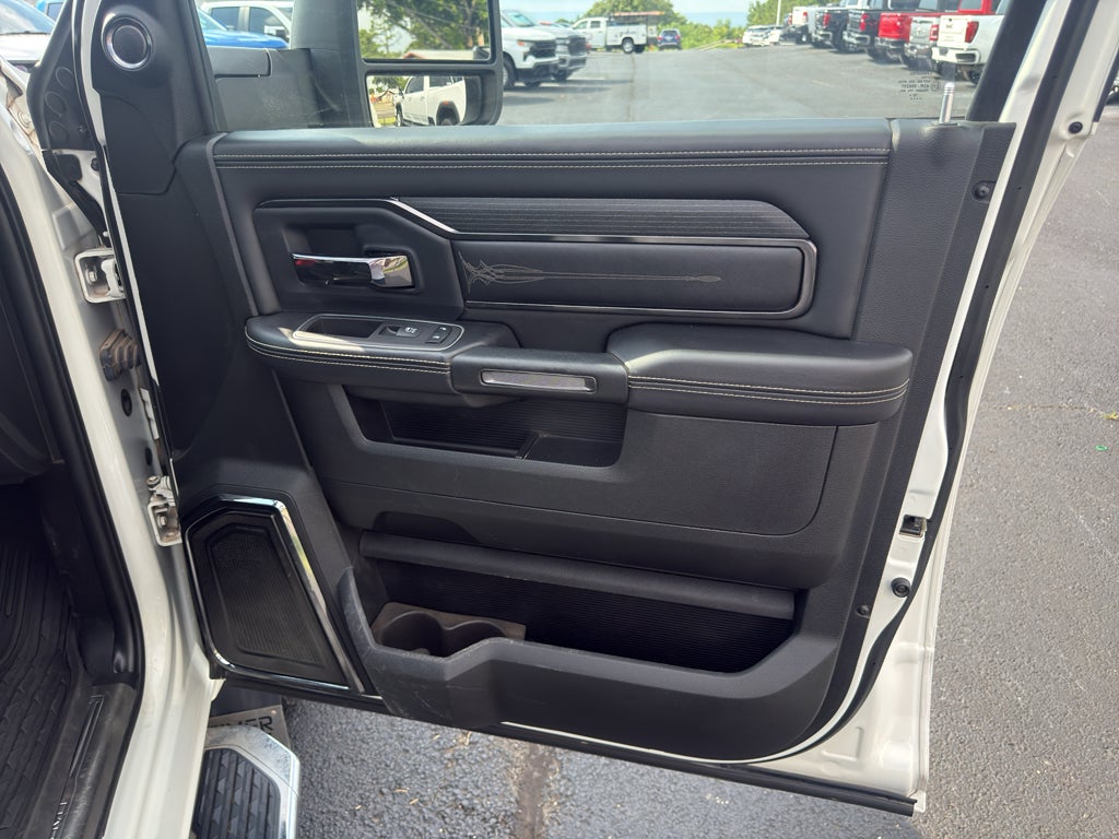 2023 RAM 3500 Chassis Limited