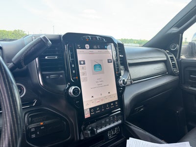 2022 RAM 3500 Chassis Limited