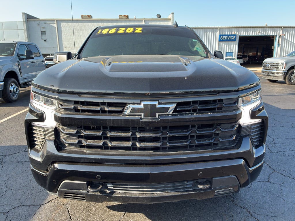 2024 Chevrolet Silverado RST