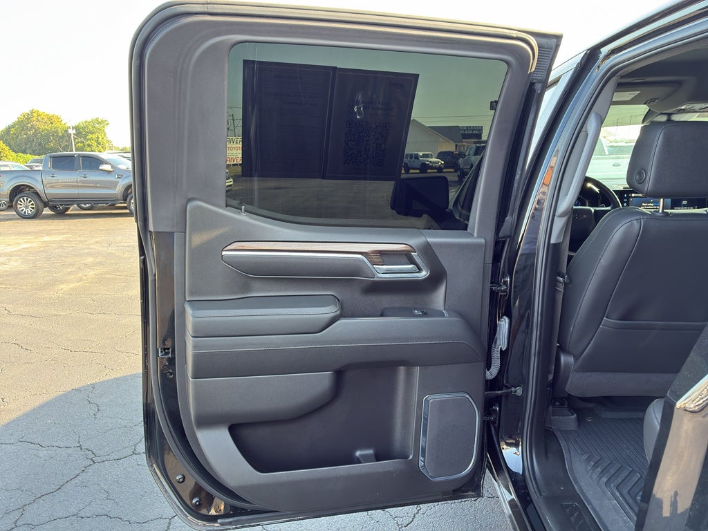 2024 Chevrolet Silverado RST
