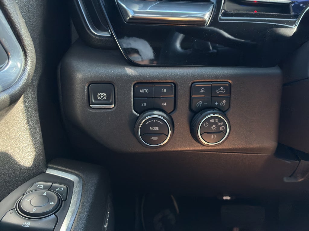 2024 Chevrolet Silverado RST