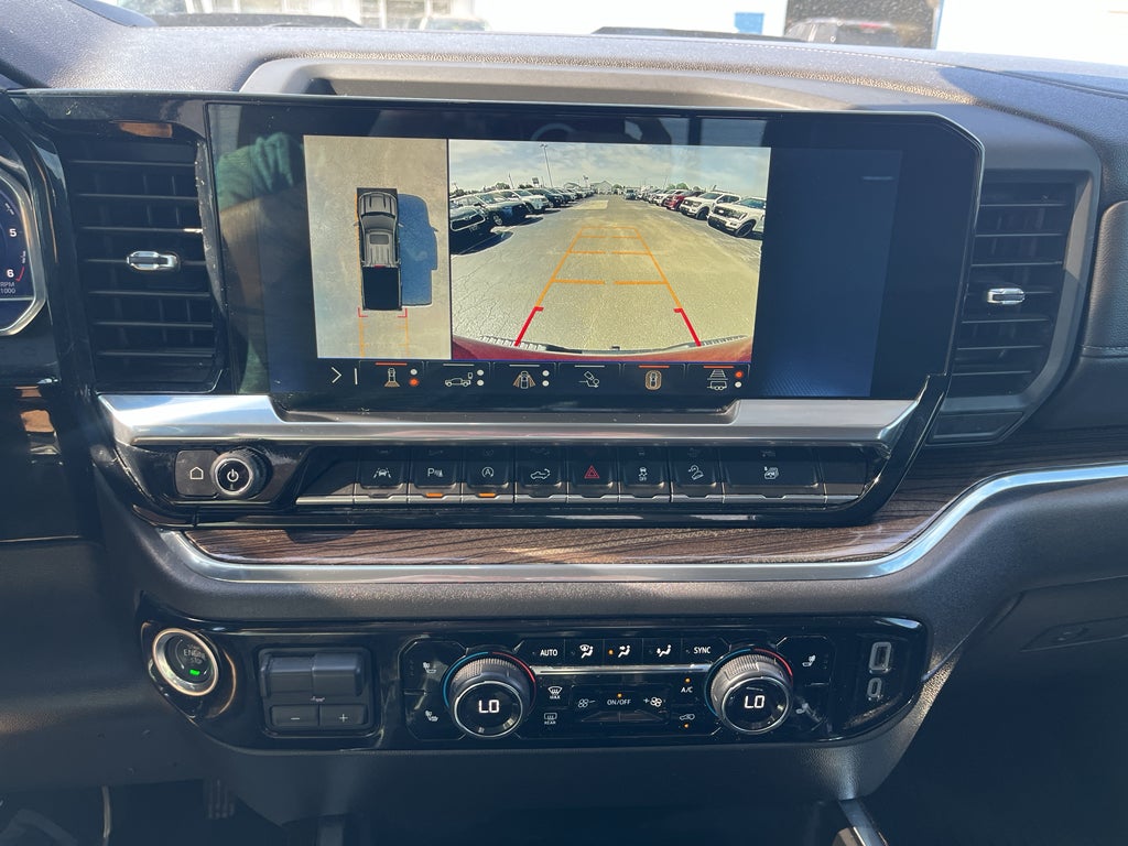 2024 Chevrolet Silverado LT Trail Boss