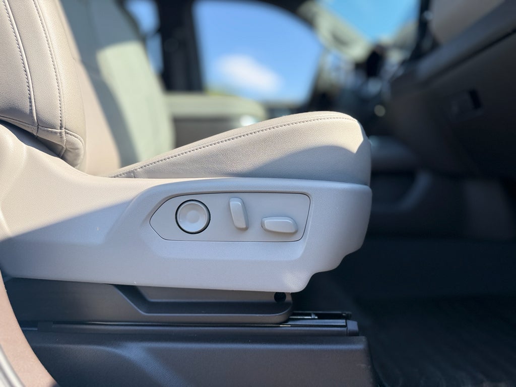 2024 Chevrolet Silverado LTZ