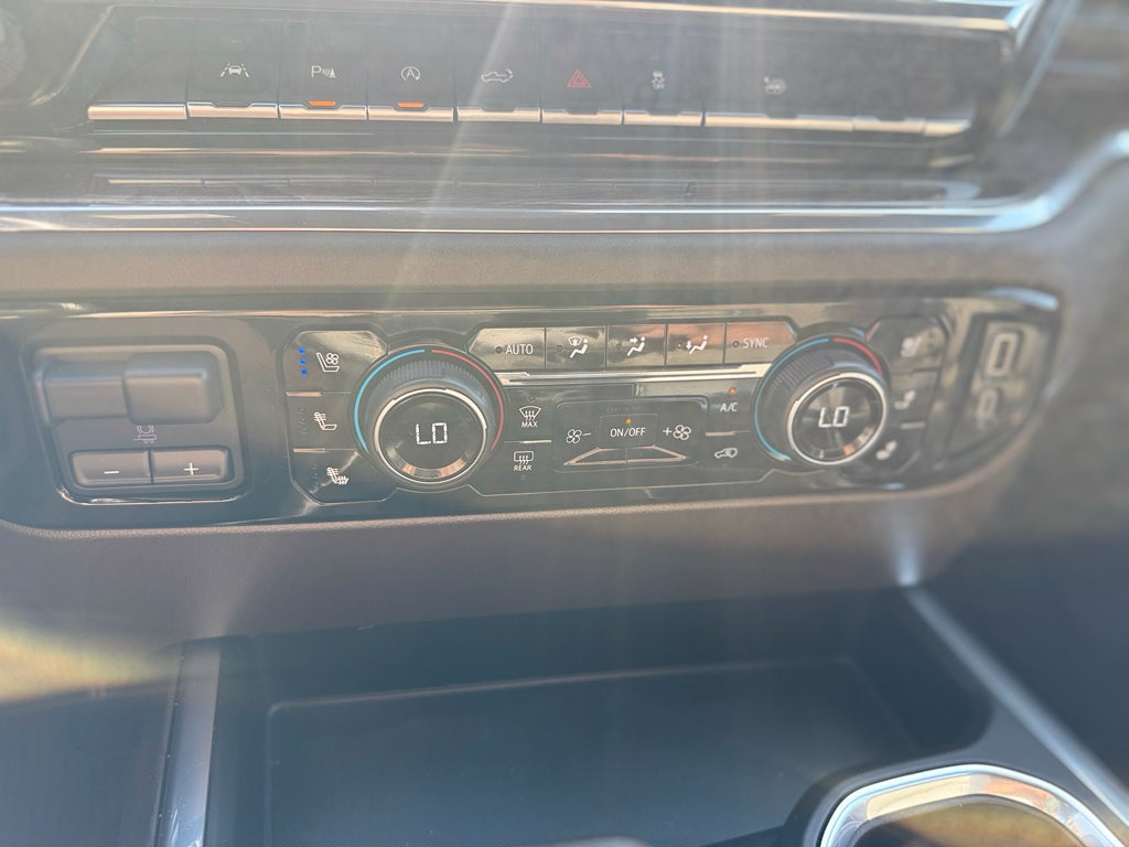 2024 Chevrolet Silverado LTZ