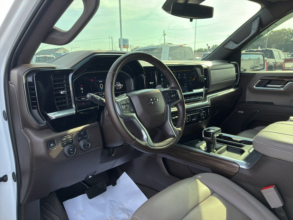 2025 Chevrolet Silverado LT Trail Boss