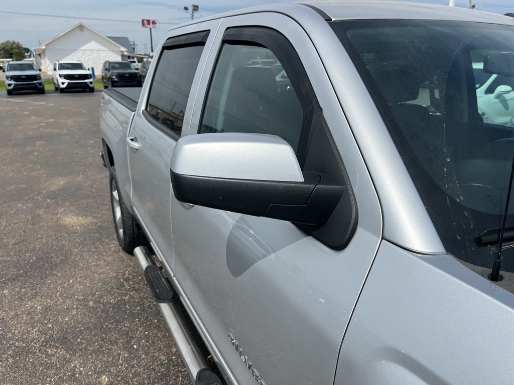 2017 Chevrolet Silverado LT