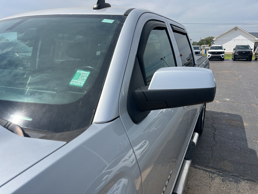 2017 Chevrolet Silverado LT