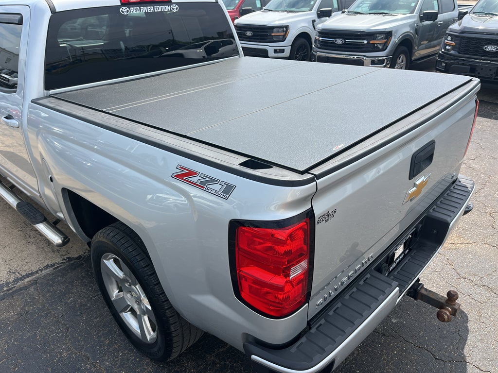 2017 Chevrolet Silverado LT