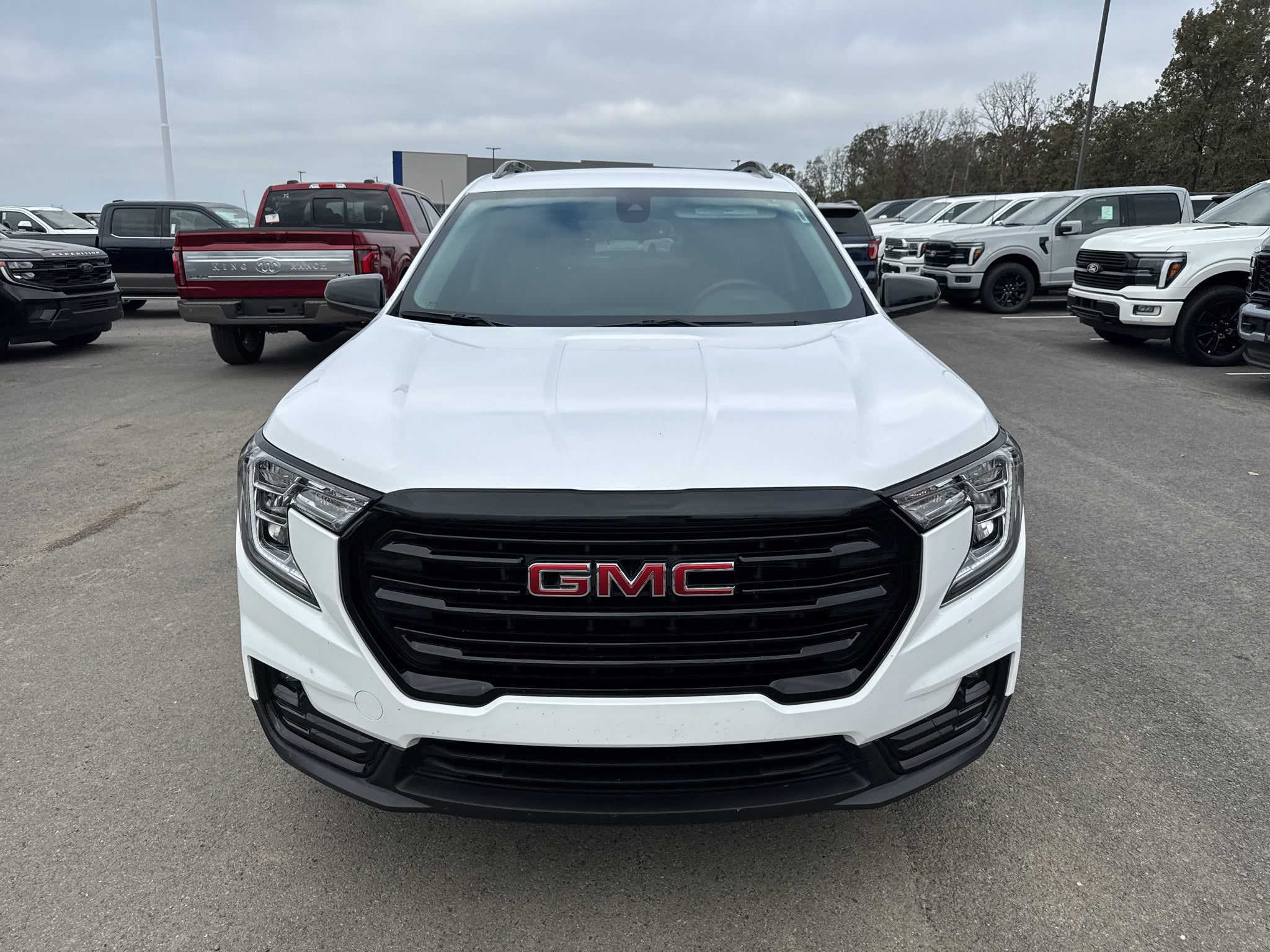 2024 GMC Terrain SLT