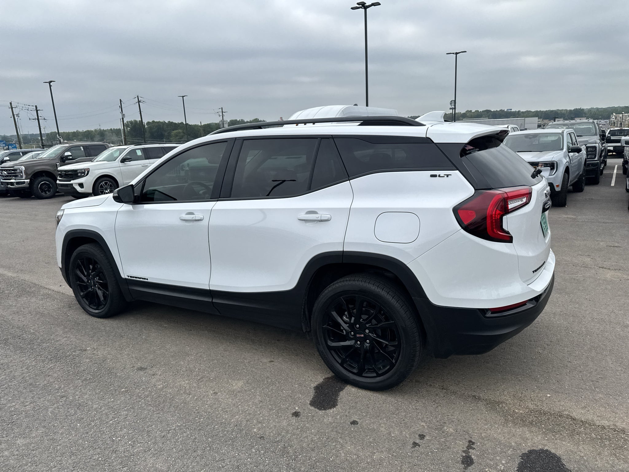 2024 GMC Terrain SLT