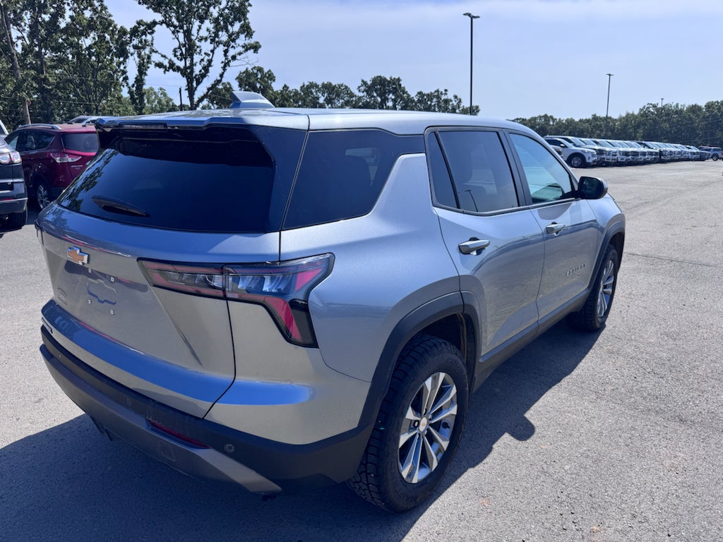 2026 Chevrolet Equinox FWD LT