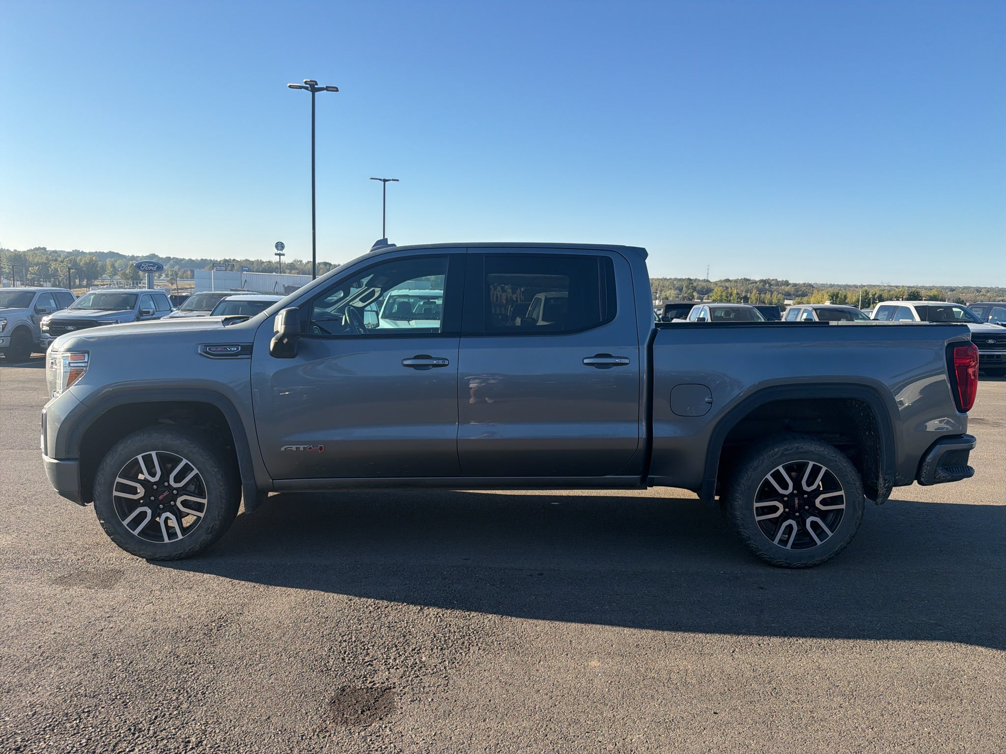 2021 GMC Sierra AT4