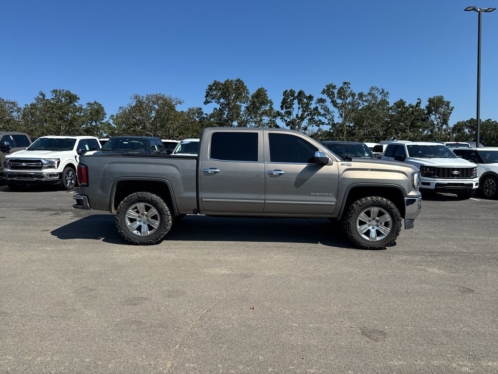 2017 GMC Sierra SLT