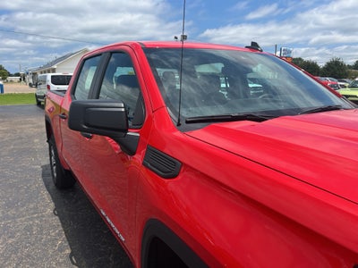 2025 GMC Sierra Pro