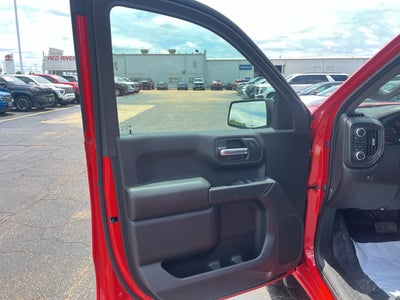 2025 GMC Sierra Pro