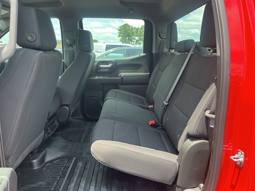 2025 GMC Sierra Pro