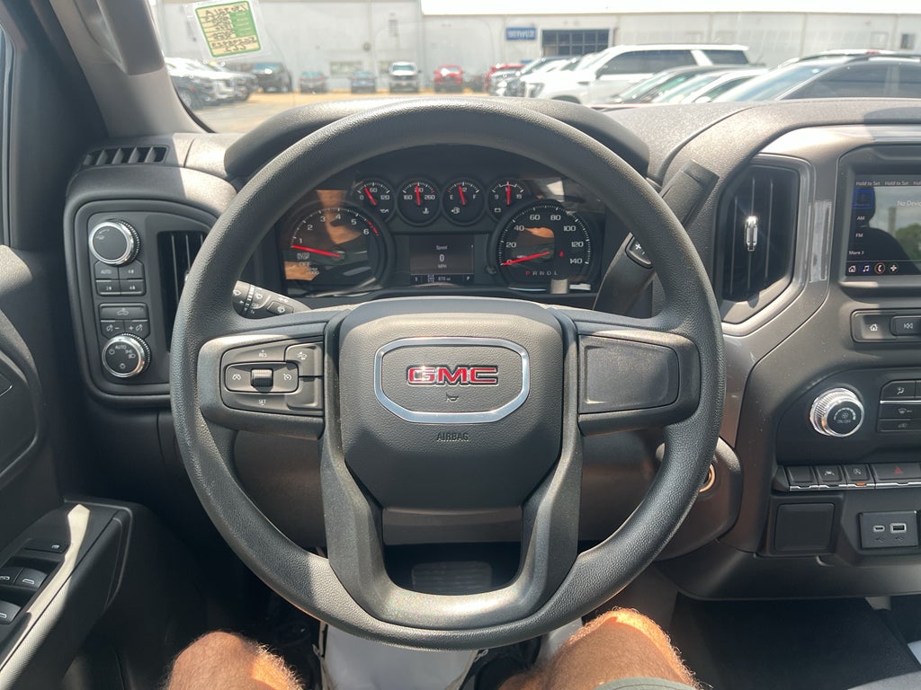 2025 GMC Sierra Pro