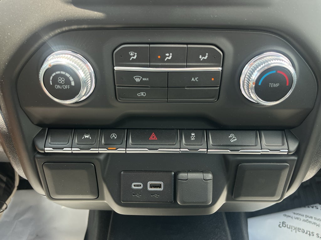 2025 GMC Sierra Pro