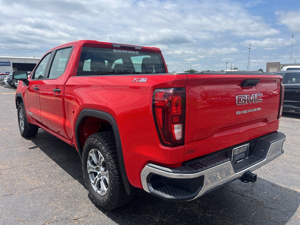 2025 GMC Sierra Pro