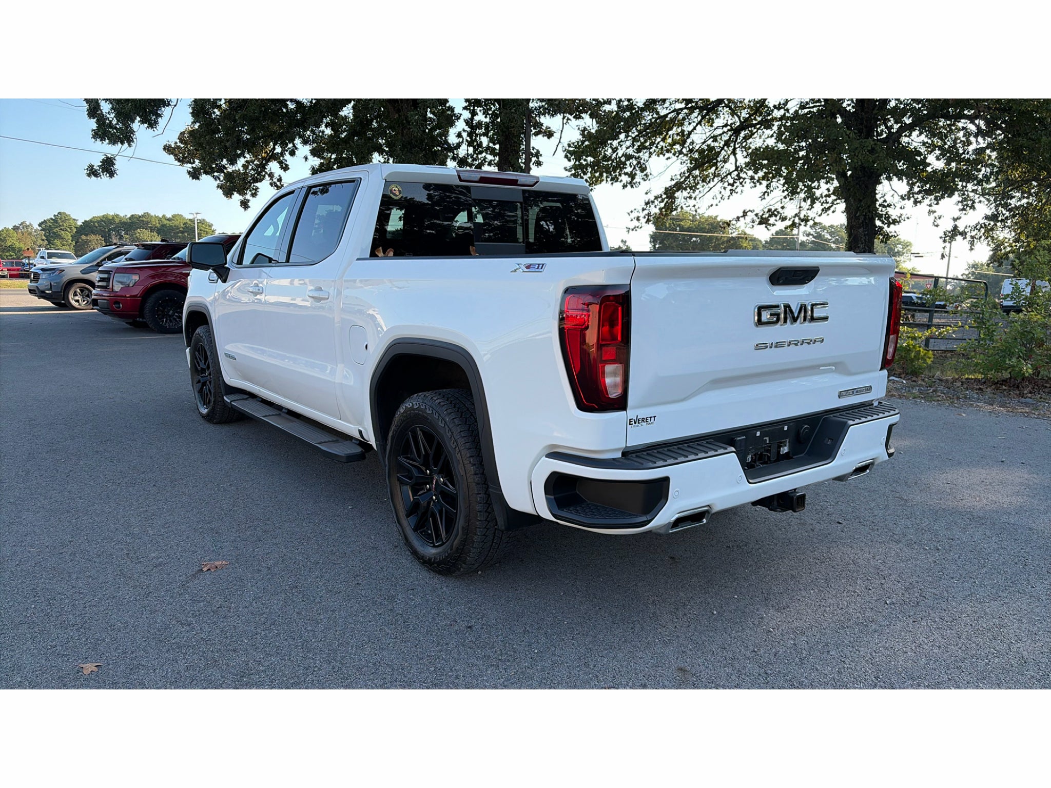 2024 GMC Sierra Elevation
