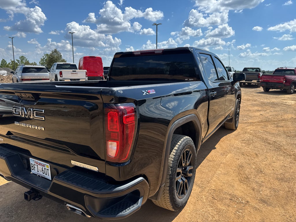 2025 GMC Sierra Elevation