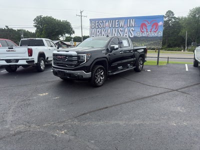 2025 GMC Sierra SLT