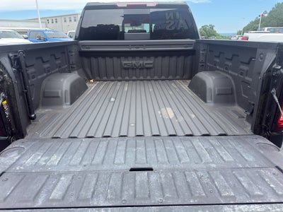 2025 GMC Sierra SLT