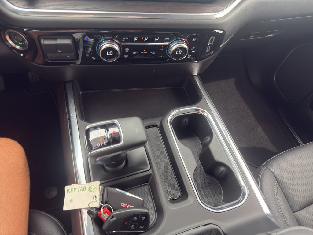 2025 GMC Sierra SLT
