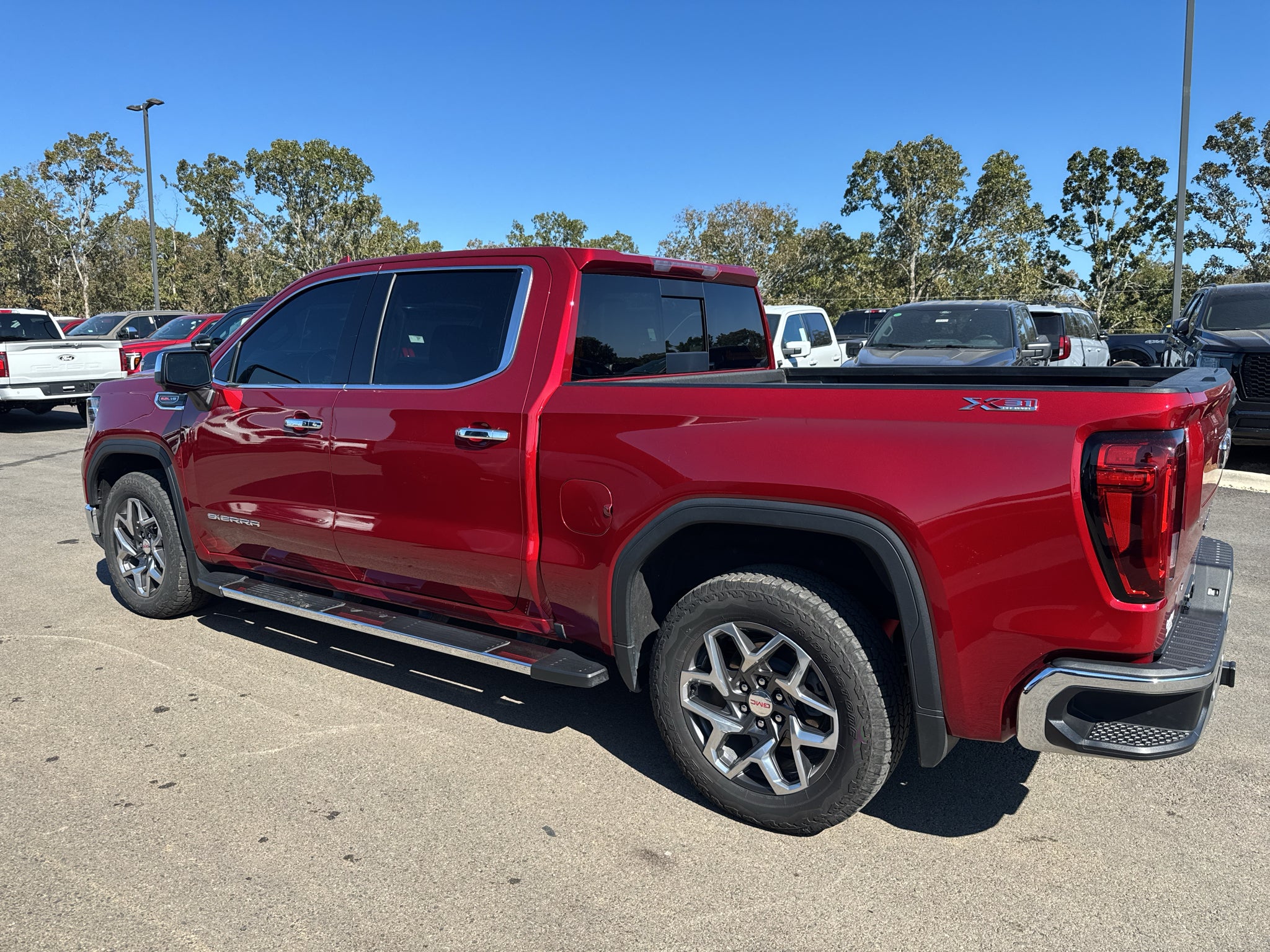 2024 GMC Sierra SLT
