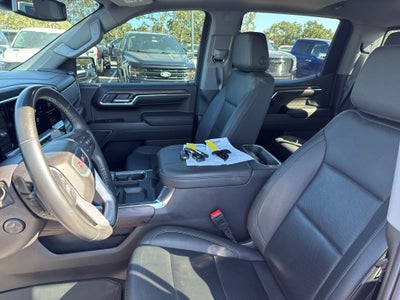 2024 GMC Sierra SLT