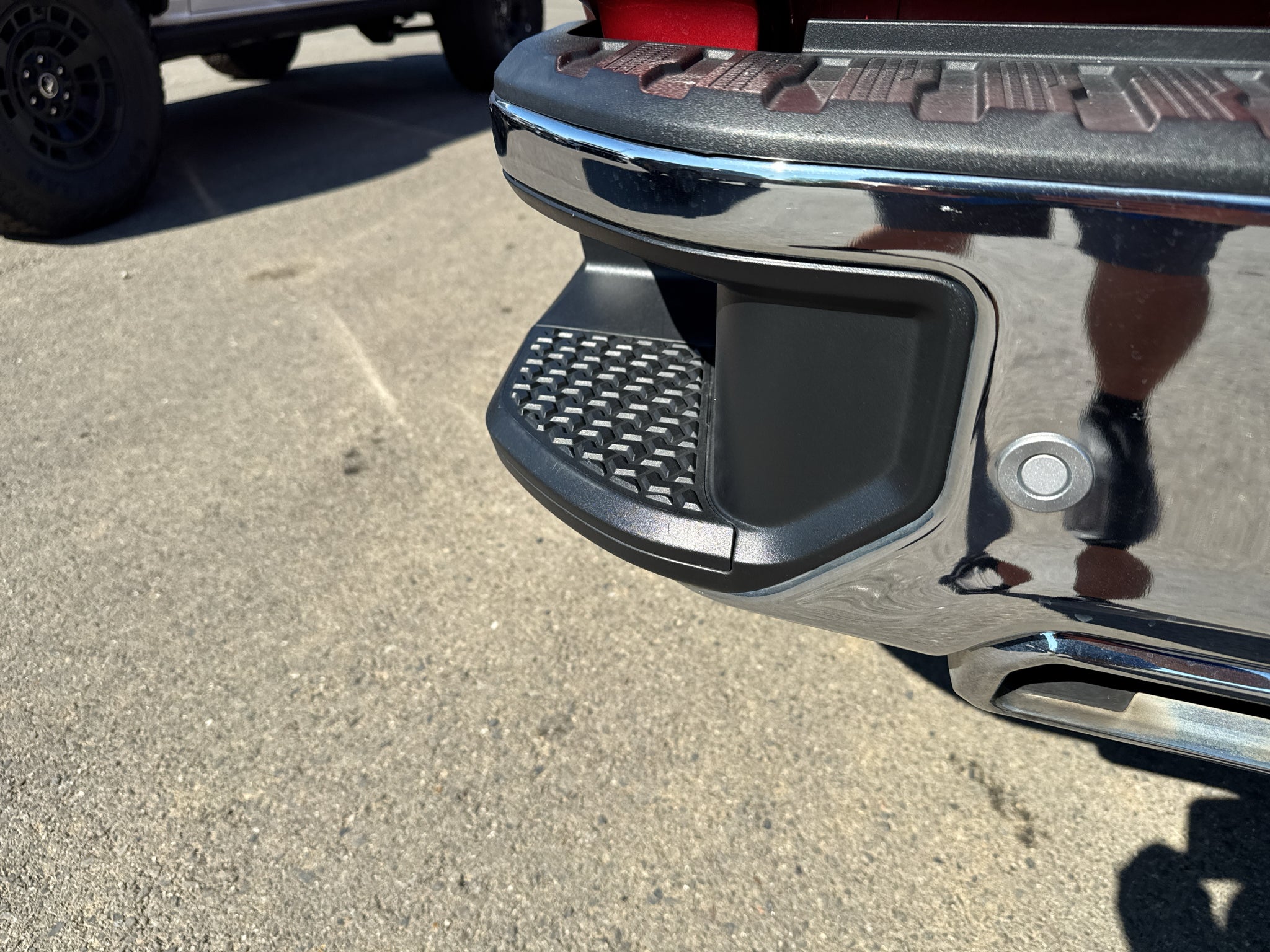 2024 GMC Sierra SLT