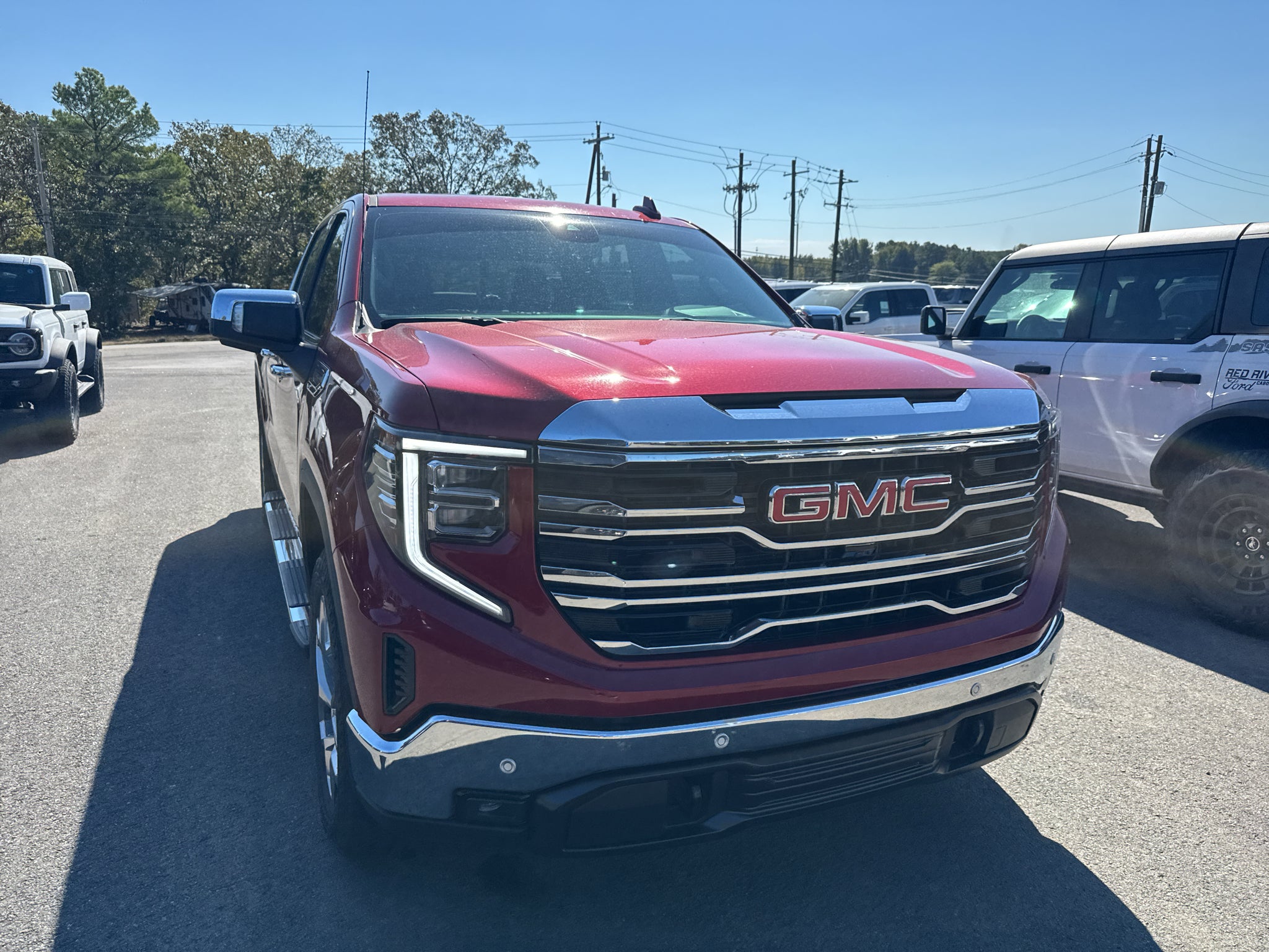 2024 GMC Sierra SLT