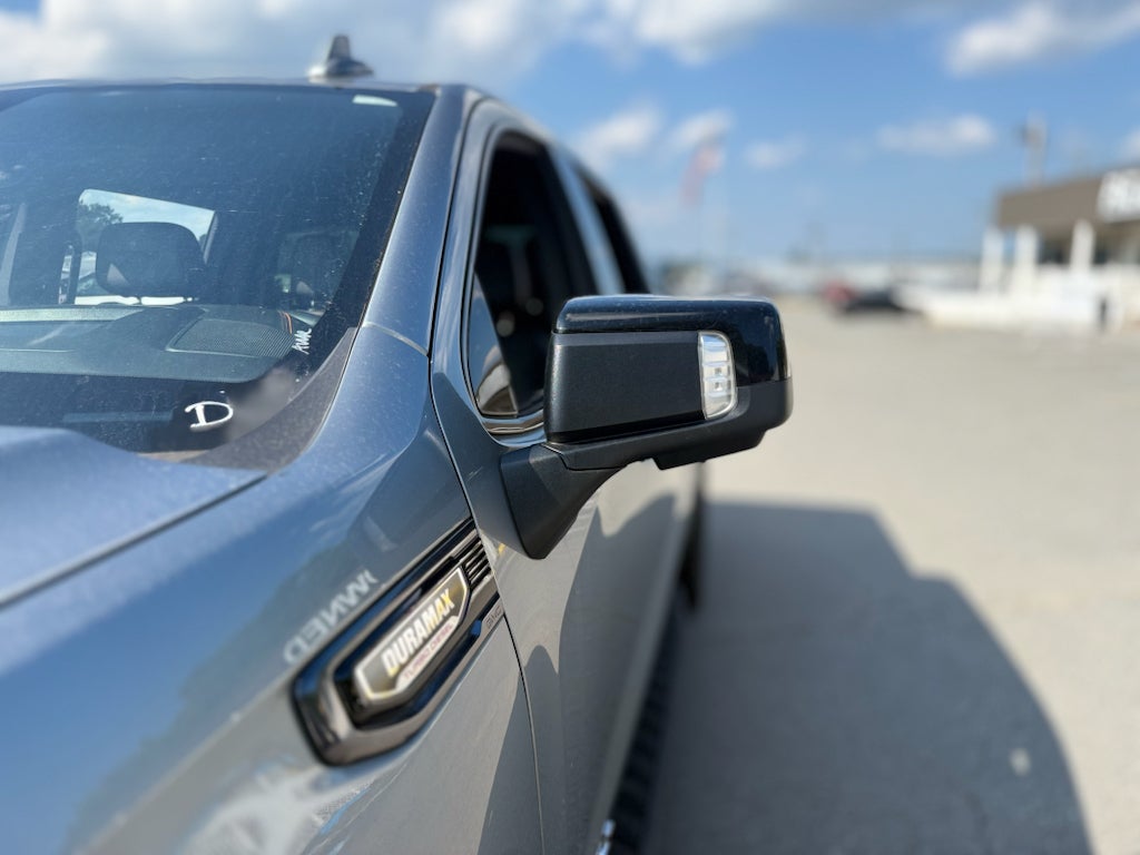 2024 GMC Sierra AT4