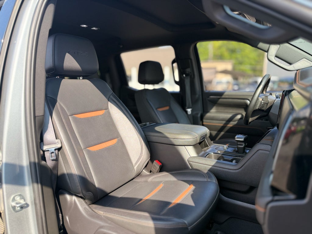 2024 GMC Sierra AT4
