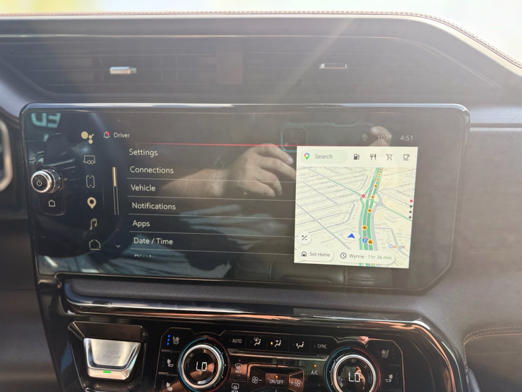 2024 GMC Sierra AT4