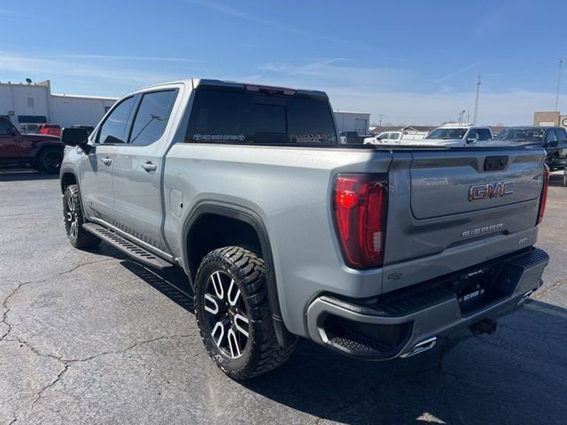 2024 GMC Sierra AT4