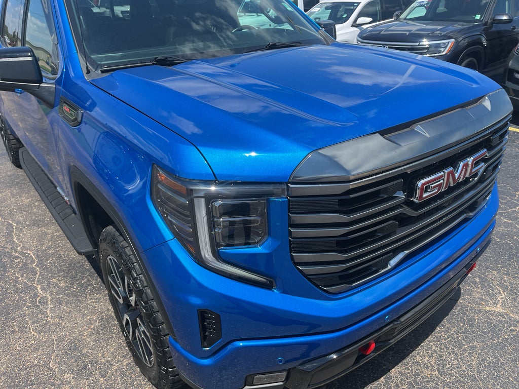 2024 GMC Sierra AT4