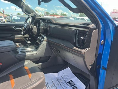 2024 GMC Sierra AT4