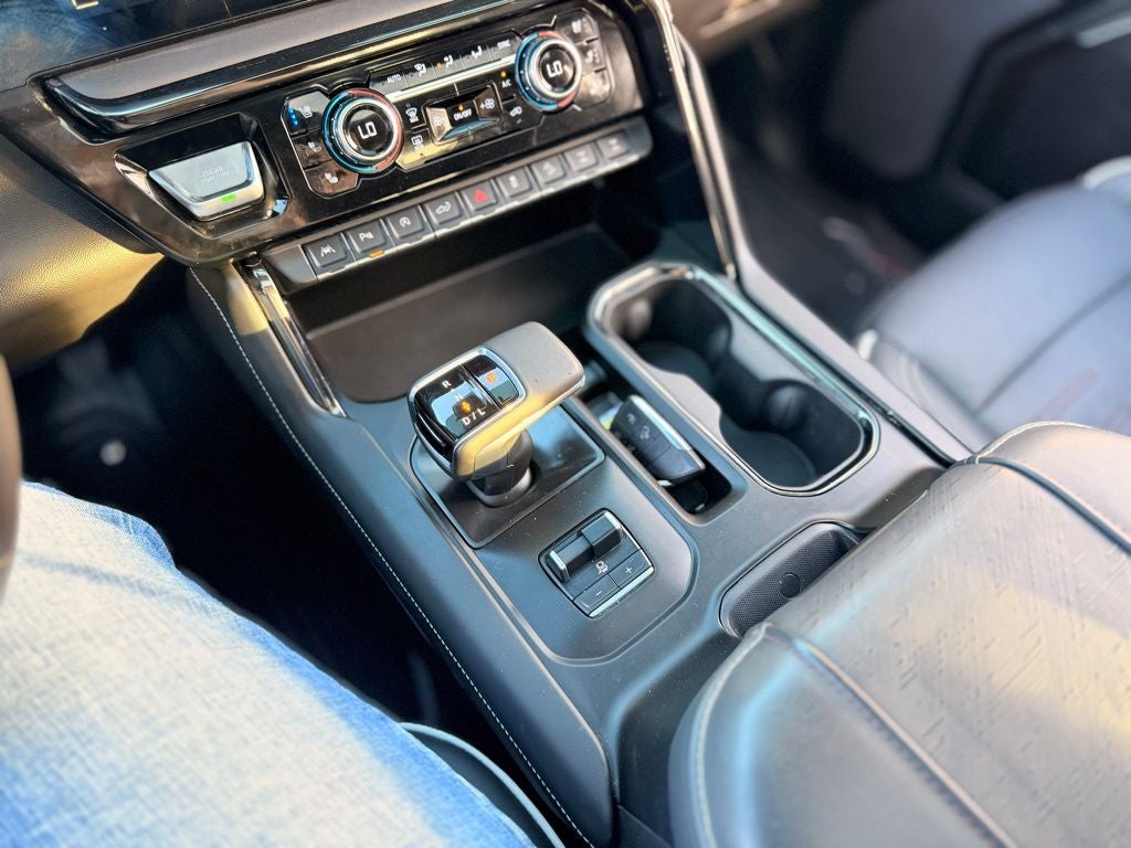 2023 GMC Sierra 1500 AT4X