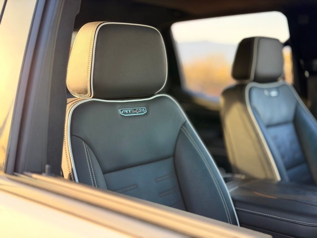 2023 GMC Sierra 1500 AT4X