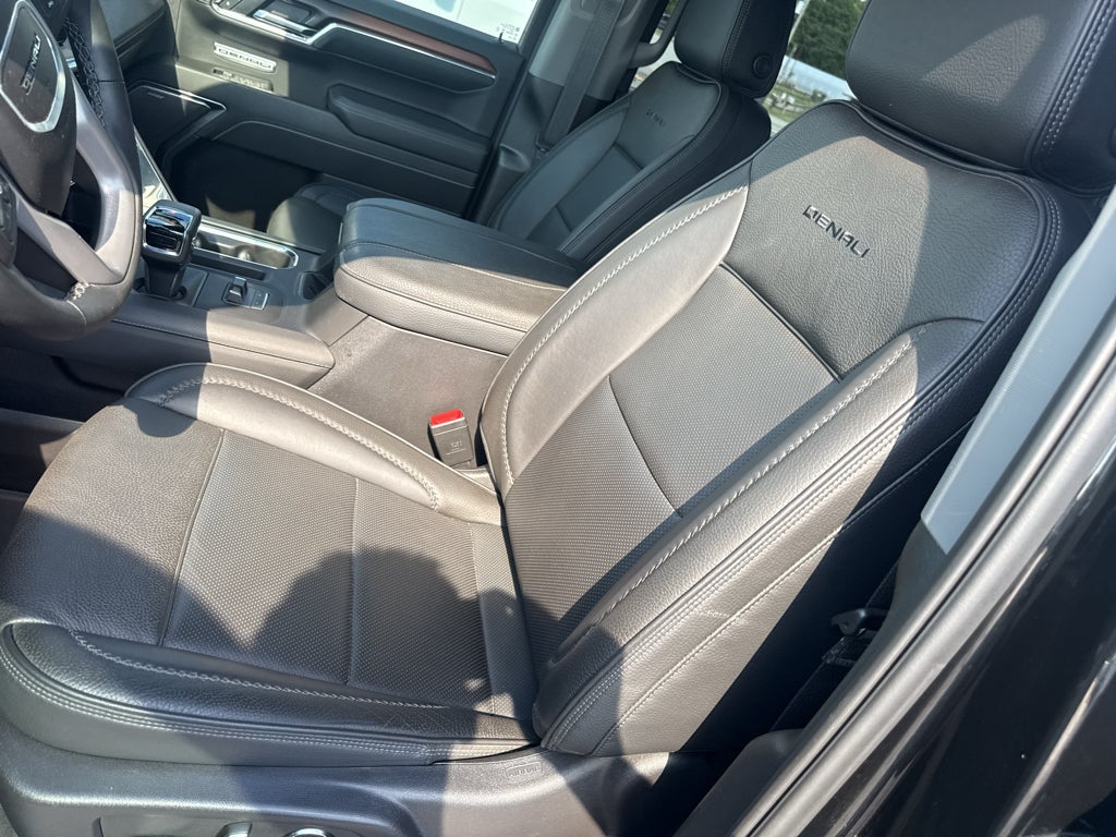 2025 GMC Sierra Denali