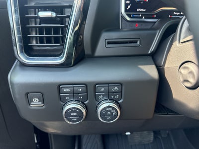 2025 GMC Sierra Denali