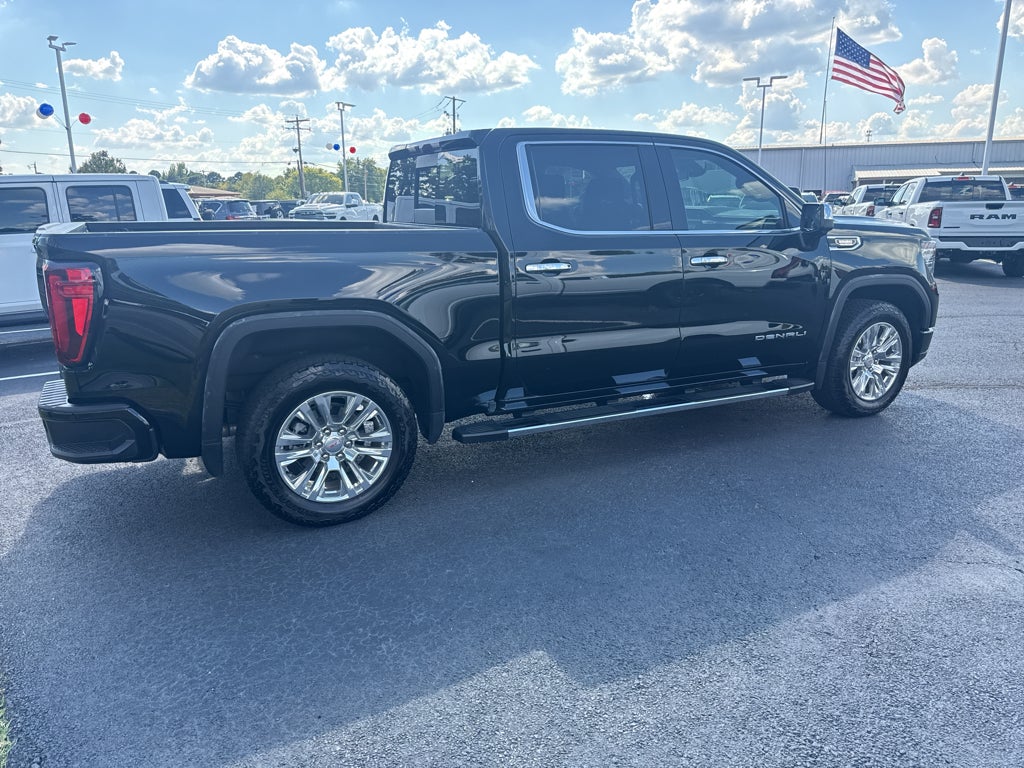 2025 GMC Sierra Denali