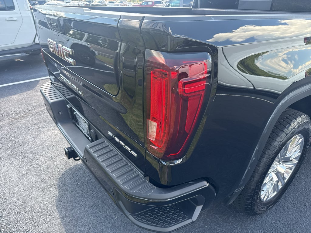 2025 GMC Sierra Denali