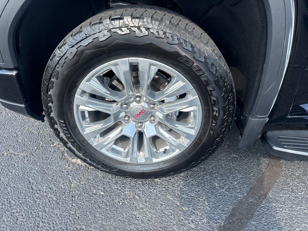 2025 GMC Sierra Denali