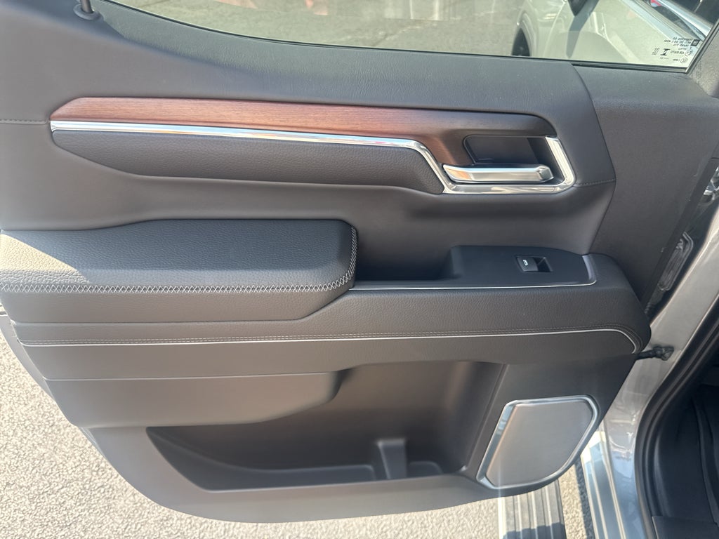 2024 GMC Sierra Denali
