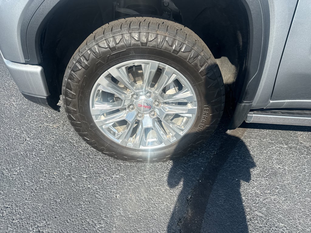 2024 GMC Sierra Denali