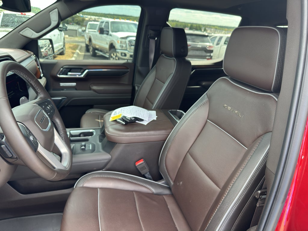 2024 GMC Sierra Denali